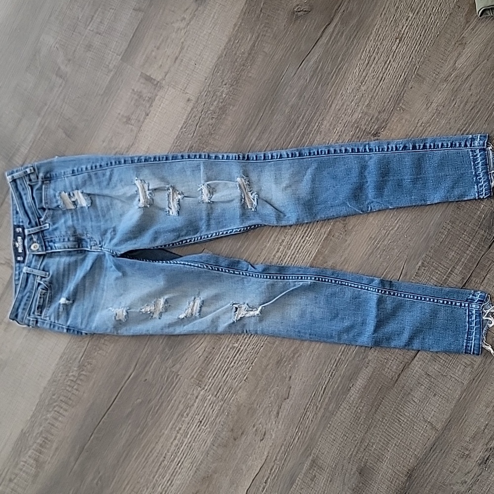 Hollister High Rise Super Skinny Jeans size 0 Regular length.